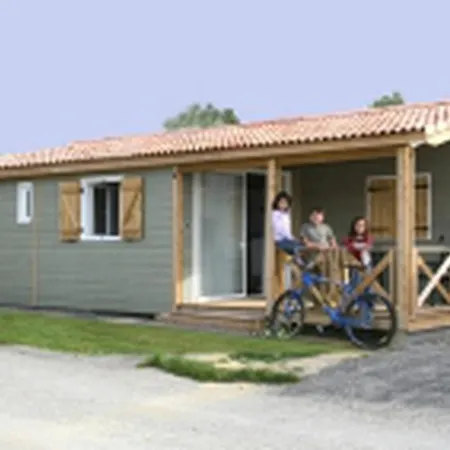 Campeggio Accueillant Animaux - 6 Pers. - Api-1-52-2734 *